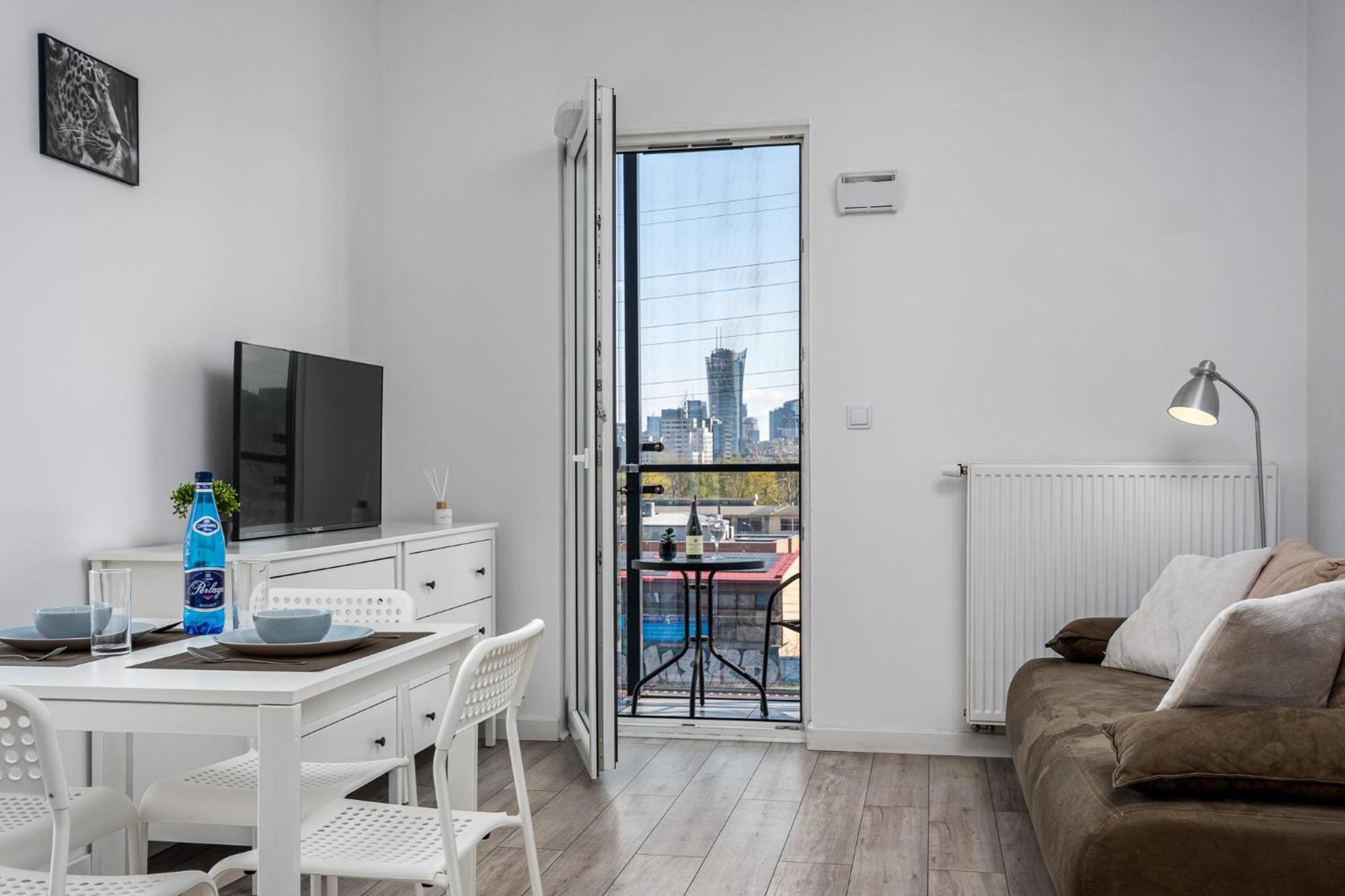 Apartament Apart D&k Free Parking Aleja Prymasa Tysiaclecia 83a Warszawa