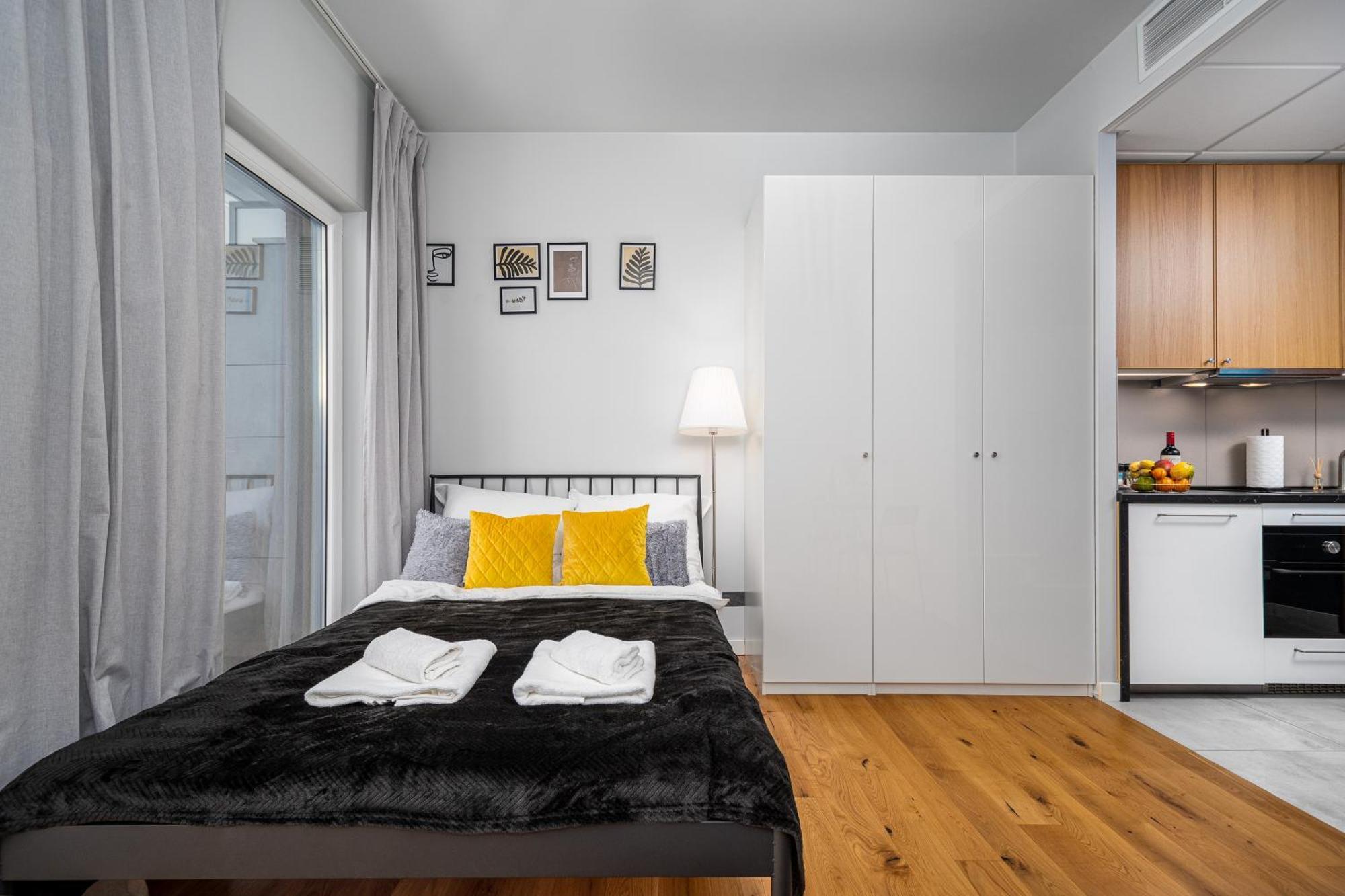 Apart D&k Free Parking Aleja Prymasa Tysiaclecia 83a Leilighet *
