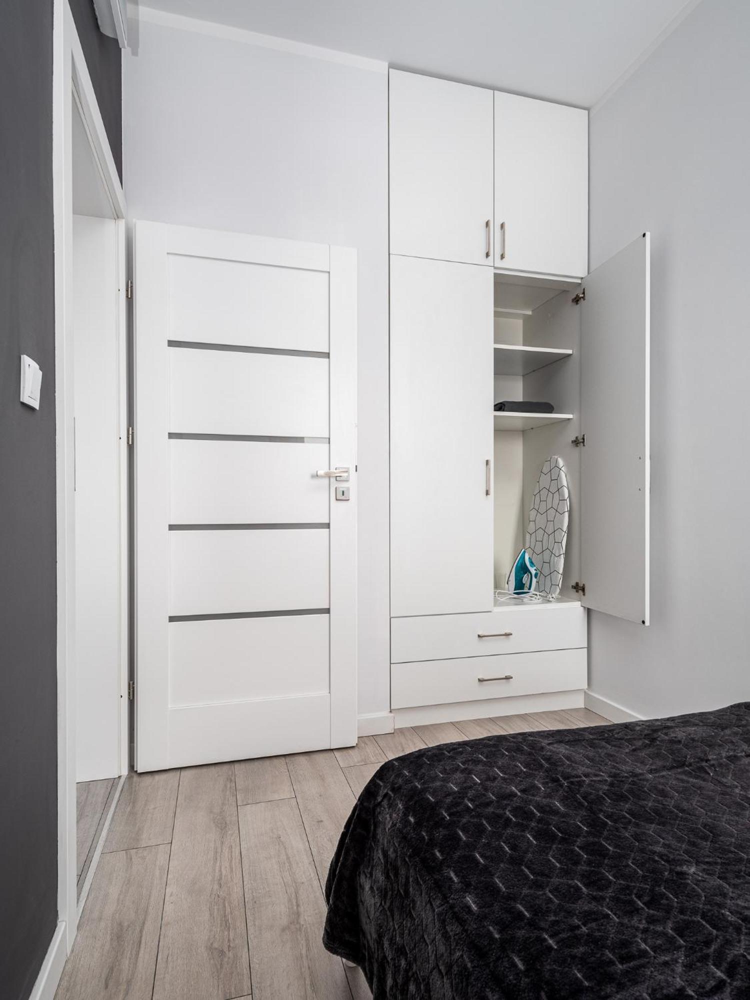 Apart D&k Free Parking Aleja Prymasa Tysiaclecia 83a Apartament Warszawa